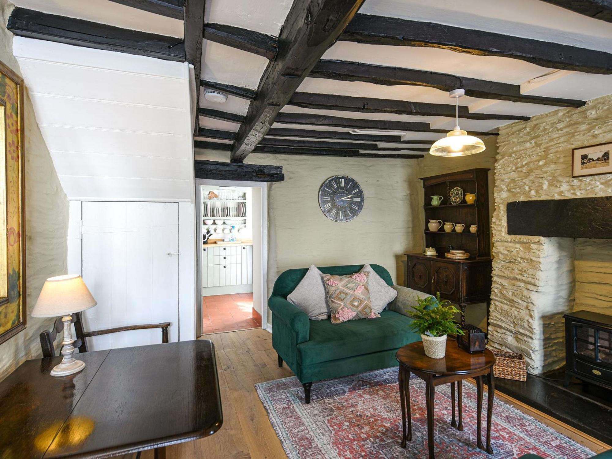 Villa Bwthyn Llys Machynlleth Old Court House Extérieur photo